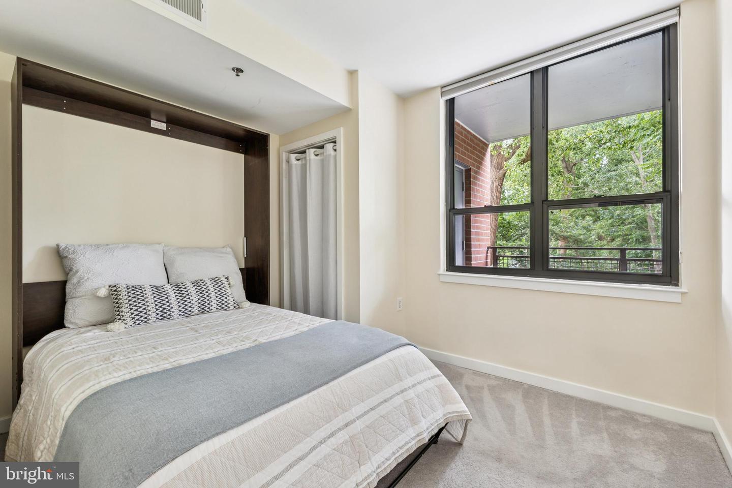 3883 CONNECTICUT AVE NW #313, WASHINGTON, District Of Columbia 20008, 2 Bedrooms Bedrooms, ,1 BathroomBathrooms,Residential,For sale,3883 CONNECTICUT AVE NW #313,DCDC2212762 MLS # DCDC2212762