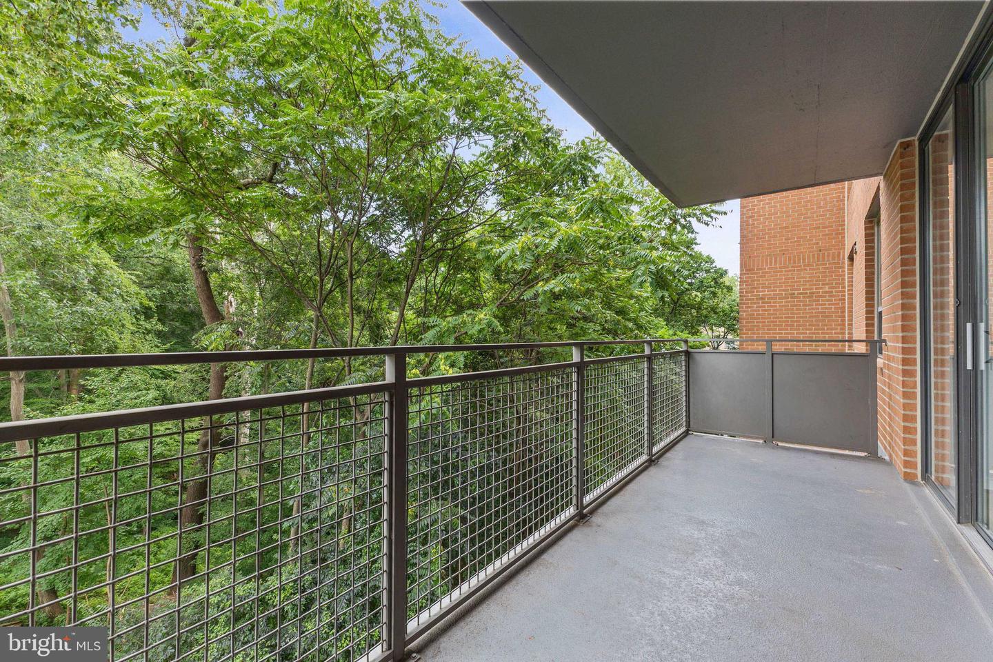 3883 CONNECTICUT AVE NW #313, WASHINGTON, District Of Columbia 20008, 2 Bedrooms Bedrooms, ,1 BathroomBathrooms,Residential,For sale,3883 CONNECTICUT AVE NW #313,DCDC2212762 MLS # DCDC2212762