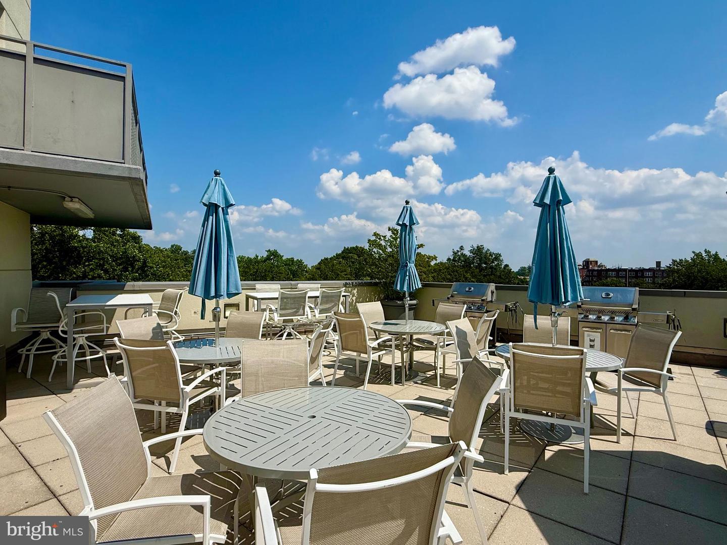 3883 CONNECTICUT AVE NW #313, WASHINGTON, District Of Columbia 20008, 2 Bedrooms Bedrooms, ,1 BathroomBathrooms,Residential,For sale,3883 CONNECTICUT AVE NW #313,DCDC2212762 MLS # DCDC2212762