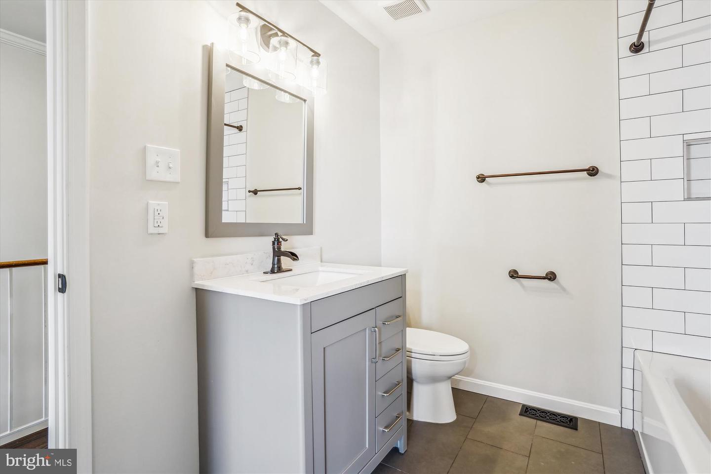 10491 TRINIDAD CT, MANASSAS, Virginia 20109, 3 Bedrooms Bedrooms, 7 Rooms Rooms,3 BathroomsBathrooms,Residential,For sale,10491 TRINIDAD CT,VAPW2100304 MLS # VAPW2100304