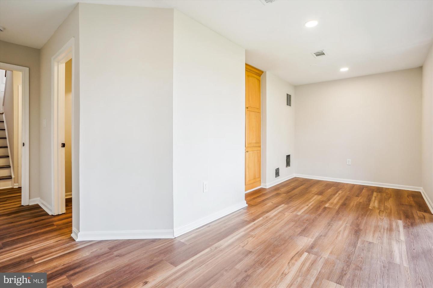 10491 TRINIDAD CT, MANASSAS, Virginia 20109, 3 Bedrooms Bedrooms, 7 Rooms Rooms,3 BathroomsBathrooms,Residential,For sale,10491 TRINIDAD CT,VAPW2100304 MLS # VAPW2100304