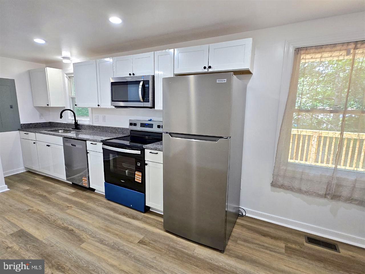18113 VIP JON RD, RUTHER GLEN, Virginia 22546, 3 Bedrooms Bedrooms, ,1 BathroomBathrooms,Residential,For sale,18113 VIP JON RD,VACV2008598 MLS # VACV2008598