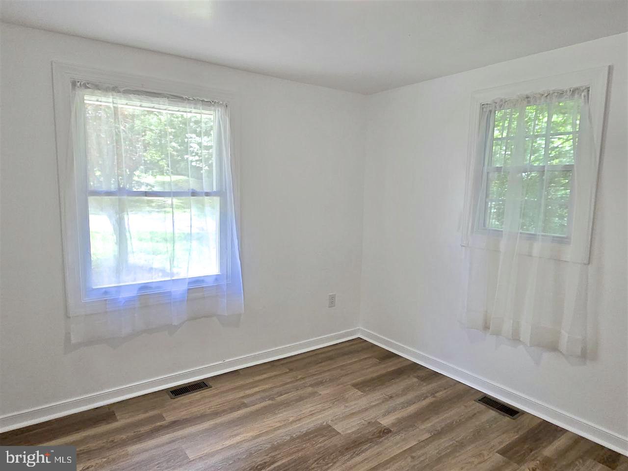 18113 VIP JON RD, RUTHER GLEN, Virginia 22546, 3 Bedrooms Bedrooms, ,1 BathroomBathrooms,Residential,For sale,18113 VIP JON RD,VACV2008598 MLS # VACV2008598