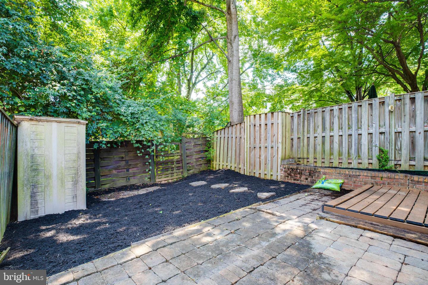 9513 BURDETT RD, BURKE, Virginia 22015, 3 Bedrooms Bedrooms, ,2 BathroomsBathrooms,Residential,For sale,9513 BURDETT RD,VAFX2258320 MLS # VAFX2258320