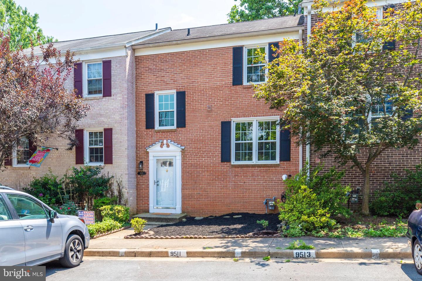 9513 BURDETT RD, BURKE, Virginia 22015, 3 Bedrooms Bedrooms, ,2 BathroomsBathrooms,Residential,For sale,9513 BURDETT RD,VAFX2258320 MLS # VAFX2258320