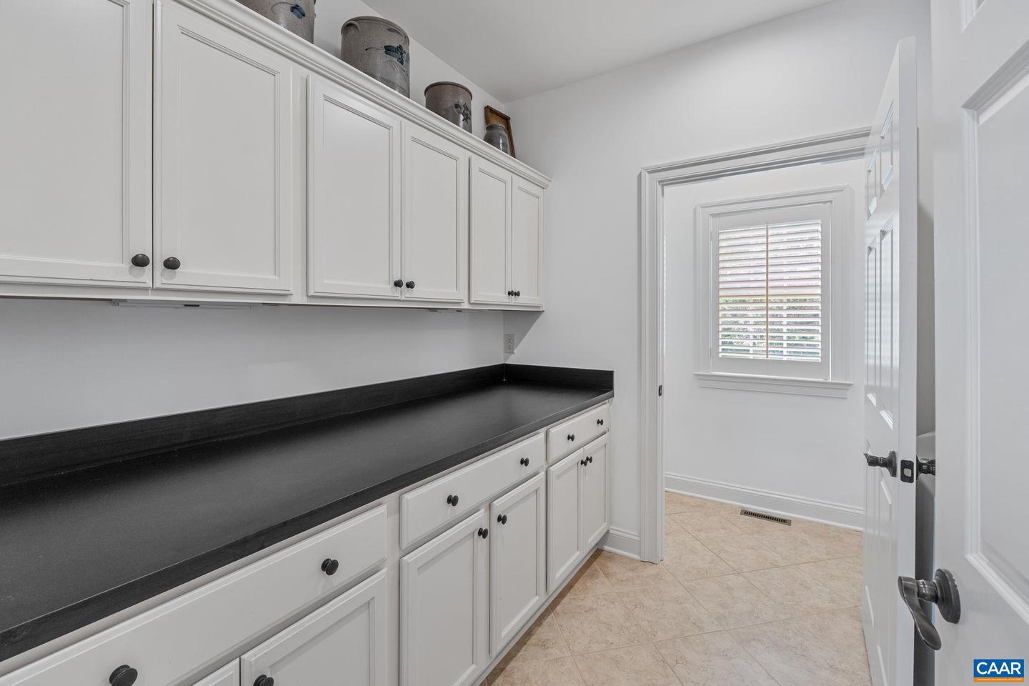 810 CARLYLE PL, CHARLOTTESVILLE, Virginia 22903, 5 Bedrooms Bedrooms, ,4 BathroomsBathrooms,Residential,For sale,810 CARLYLE PL,667271 MLS # 667271