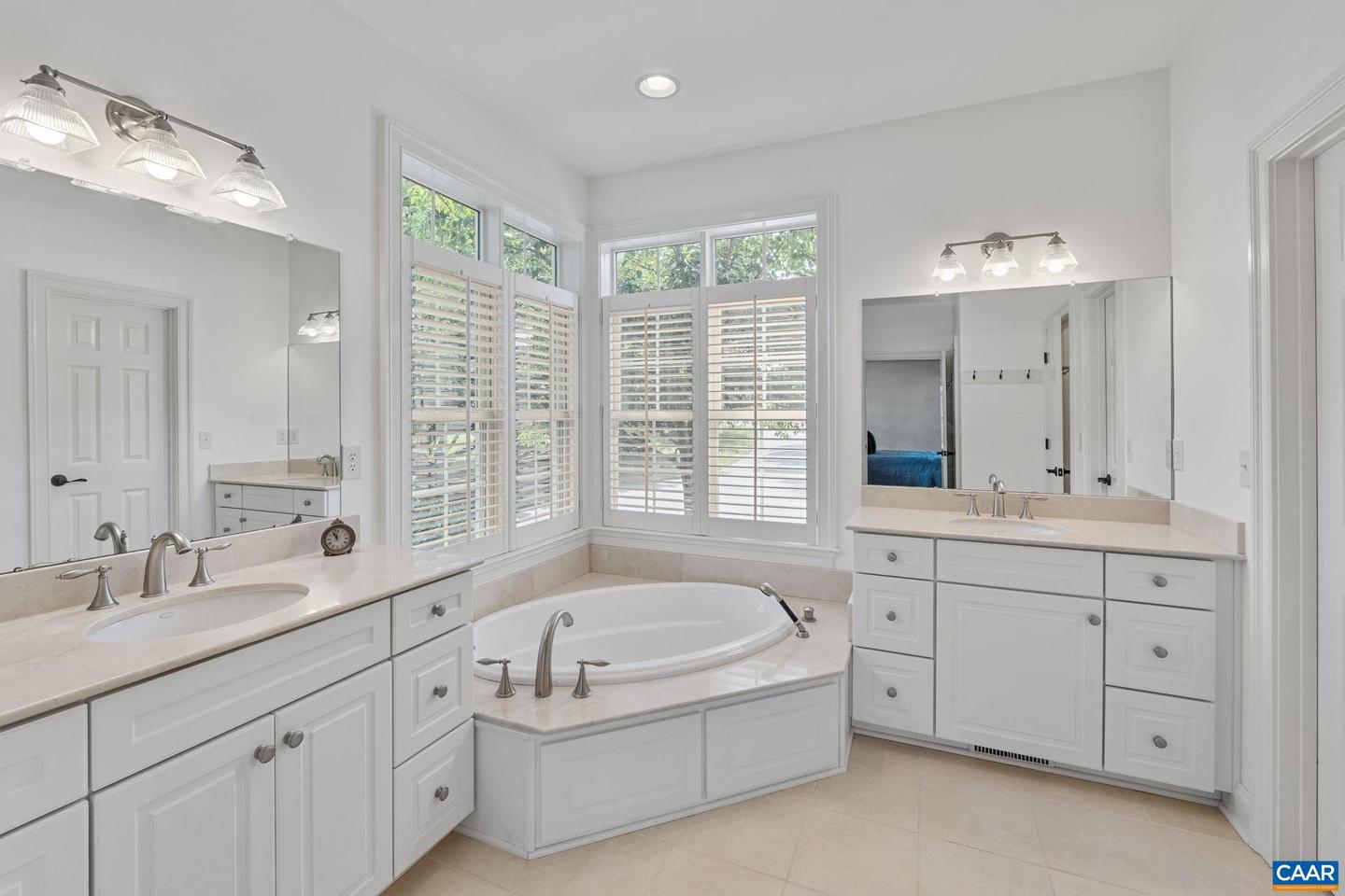 810 CARLYLE PL, CHARLOTTESVILLE, Virginia 22903, 5 Bedrooms Bedrooms, ,4 BathroomsBathrooms,Residential,For sale,810 CARLYLE PL,667271 MLS # 667271