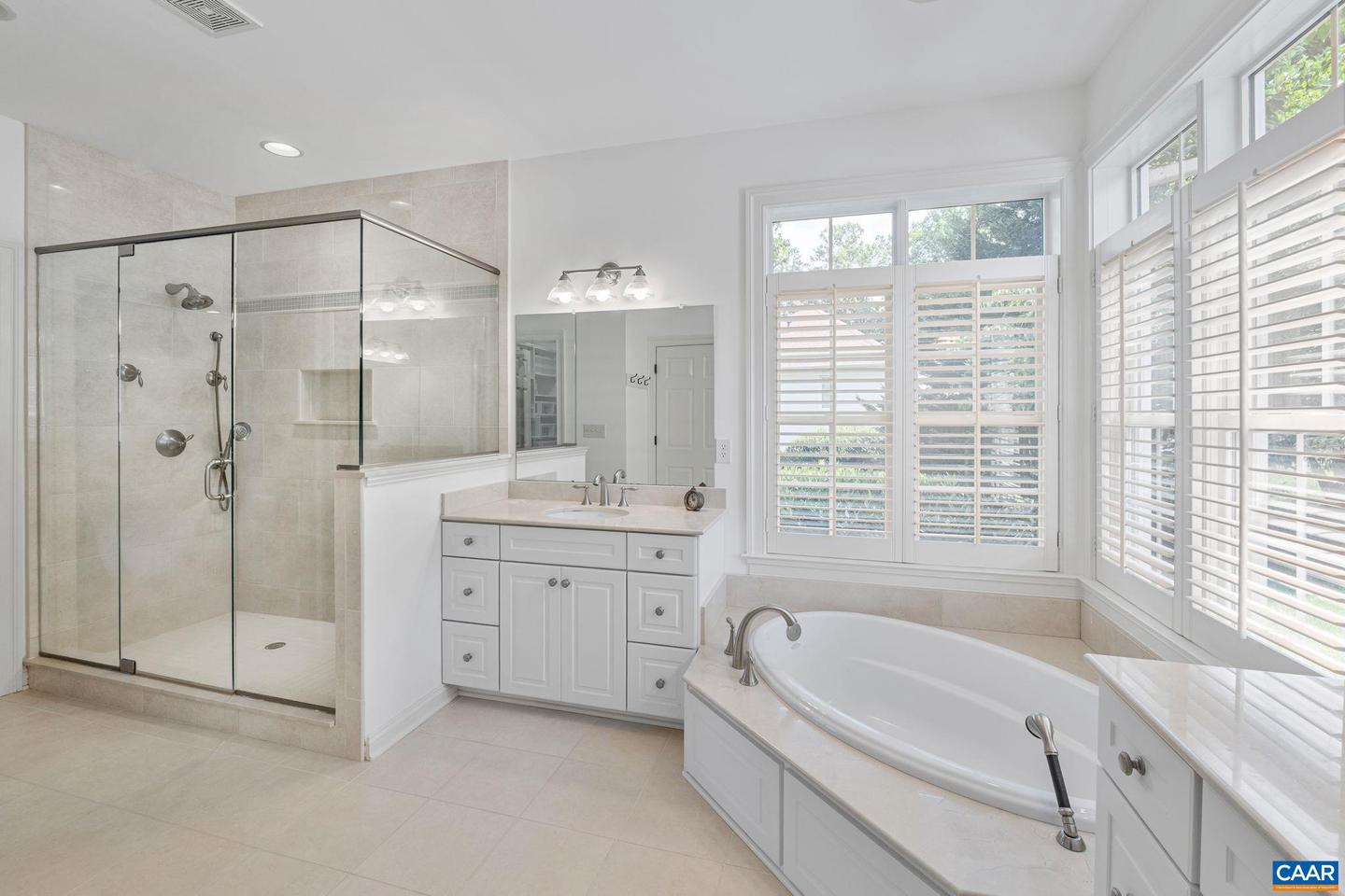 810 CARLYLE PL, CHARLOTTESVILLE, Virginia 22903, 5 Bedrooms Bedrooms, ,4 BathroomsBathrooms,Residential,For sale,810 CARLYLE PL,667271 MLS # 667271