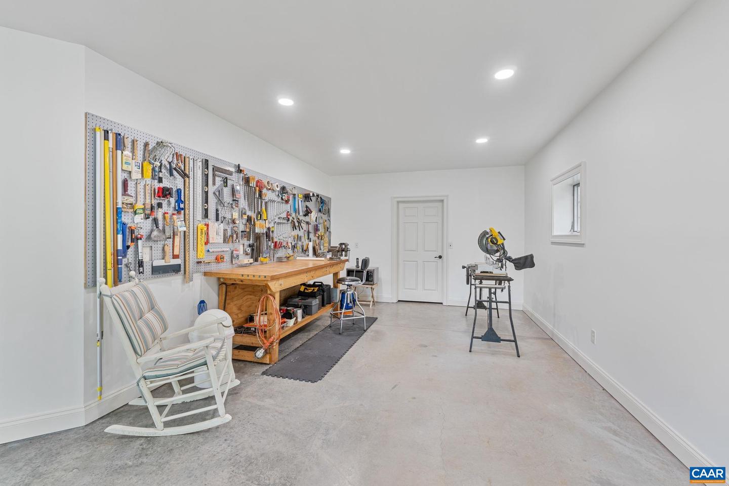 810 CARLYLE PL, CHARLOTTESVILLE, Virginia 22903, 5 Bedrooms Bedrooms, ,4 BathroomsBathrooms,Residential,For sale,810 CARLYLE PL,667271 MLS # 667271