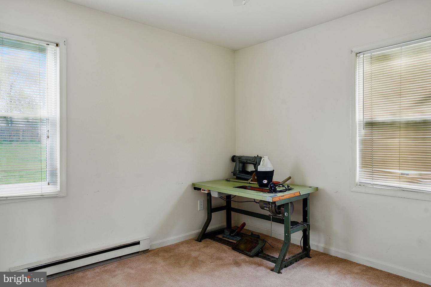 213 W FAIRVIEW RD, CULPEPER, Virginia 22701, 3 Bedrooms Bedrooms, ,1 BathroomBathrooms,Residential,For sale,213 W FAIRVIEW RD,VACU2011124 MLS # VACU2011124