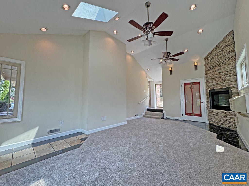 114 LAMBERT ST, STAUNTON, Virginia 24401, 4 Bedrooms Bedrooms, ,3 BathroomsBathrooms,Residential,For sale,114 LAMBERT ST,667273 MLS # 667273