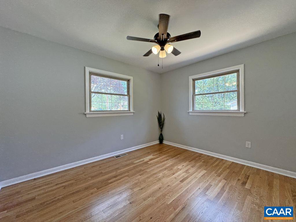 114 LAMBERT ST, STAUNTON, Virginia 24401, 4 Bedrooms Bedrooms, ,3 BathroomsBathrooms,Residential,For sale,114 LAMBERT ST,667273 MLS # 667273
