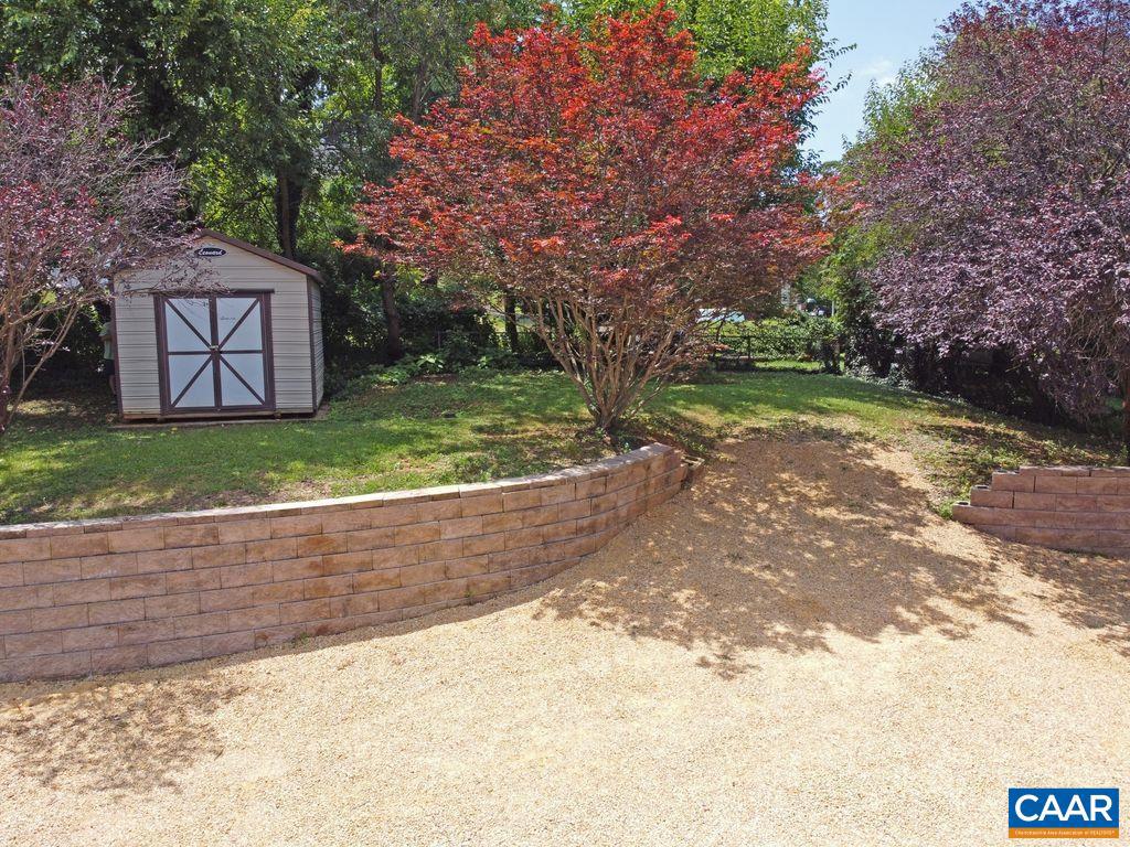 114 LAMBERT ST, STAUNTON, Virginia 24401, 4 Bedrooms Bedrooms, ,3 BathroomsBathrooms,Residential,For sale,114 LAMBERT ST,667273 MLS # 667273