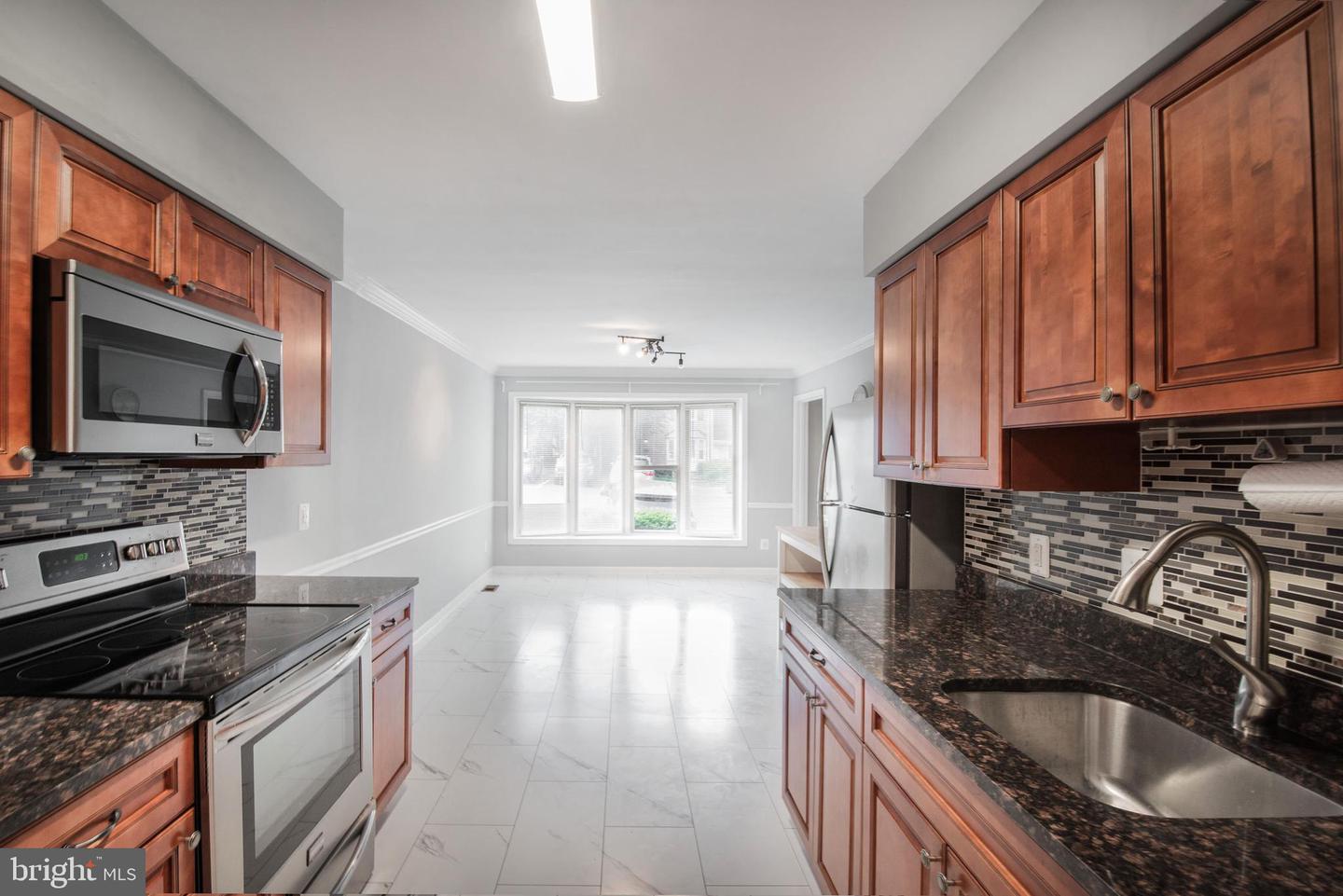 6611 ROSECROFT PL, FALLS CHURCH, Virginia 22043, 3 Bedrooms Bedrooms, ,3 BathroomsBathrooms,Residential,For sale,6611 ROSECROFT PL,VAFX2258334 MLS # VAFX2258334