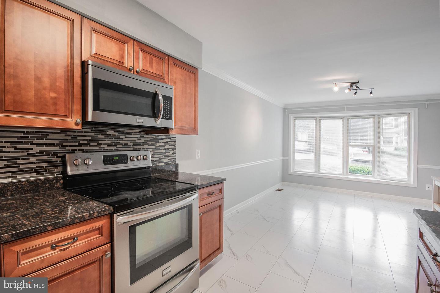 6611 ROSECROFT PL, FALLS CHURCH, Virginia 22043, 3 Bedrooms Bedrooms, ,3 BathroomsBathrooms,Residential,For sale,6611 ROSECROFT PL,VAFX2258334 MLS # VAFX2258334