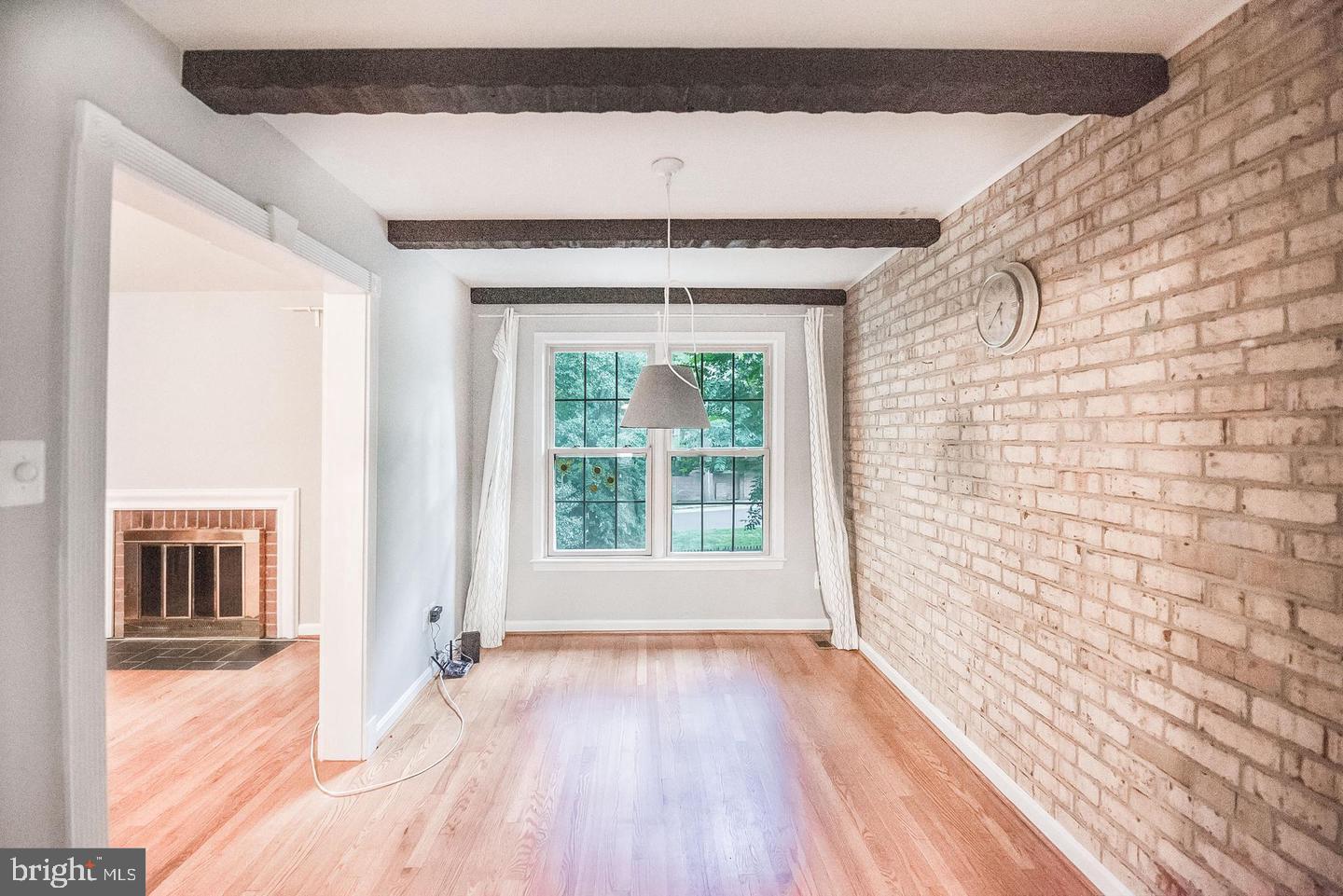 6611 ROSECROFT PL, FALLS CHURCH, Virginia 22043, 3 Bedrooms Bedrooms, ,3 BathroomsBathrooms,Residential,For sale,6611 ROSECROFT PL,VAFX2258334 MLS # VAFX2258334