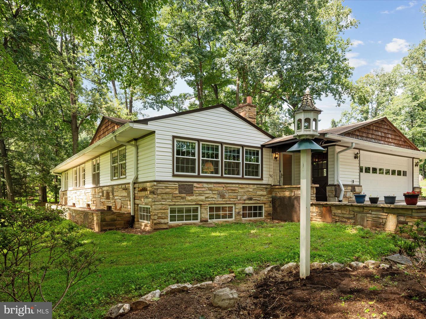 40240 BRADDOCK RD, ALDIE, Virginia 20105, 3 Bedrooms Bedrooms, ,2 BathroomsBathrooms,Residential,For sale,40240 BRADDOCK RD,VALO2103384 MLS # VALO2103384