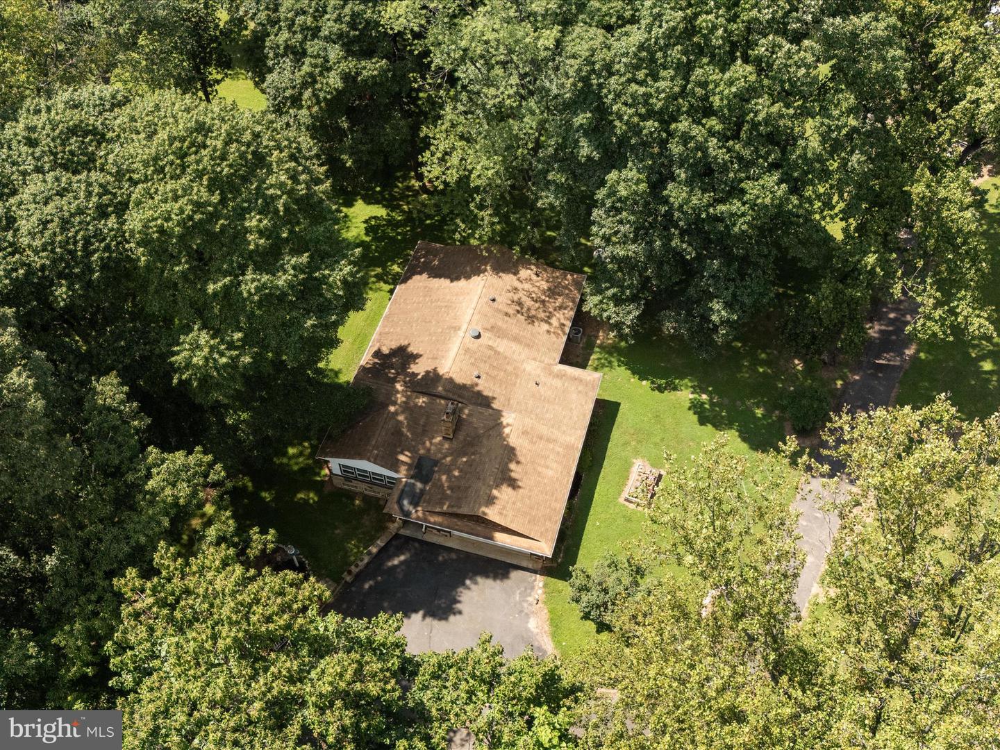 40240 BRADDOCK RD, ALDIE, Virginia 20105, 3 Bedrooms Bedrooms, ,2 BathroomsBathrooms,Residential,For sale,40240 BRADDOCK RD,VALO2103384 MLS # VALO2103384