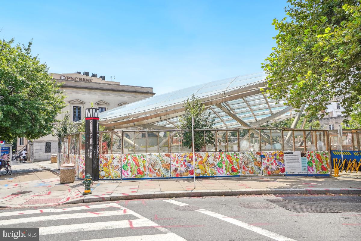 1738 T ST NW #1, WASHINGTON, District Of Columbia 20009, 2 Bedrooms Bedrooms, ,1 BathroomBathrooms,Residential,For sale,1738 T ST NW #1,DCDC2212806 MLS # DCDC2212806