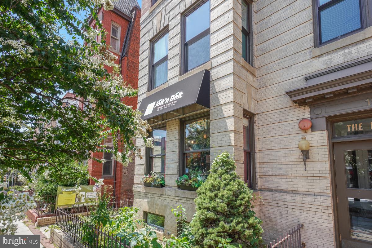 1738 T ST NW #1, WASHINGTON, District Of Columbia 20009, 2 Bedrooms Bedrooms, ,1 BathroomBathrooms,Residential,For sale,1738 T ST NW #1,DCDC2212806 MLS # DCDC2212806