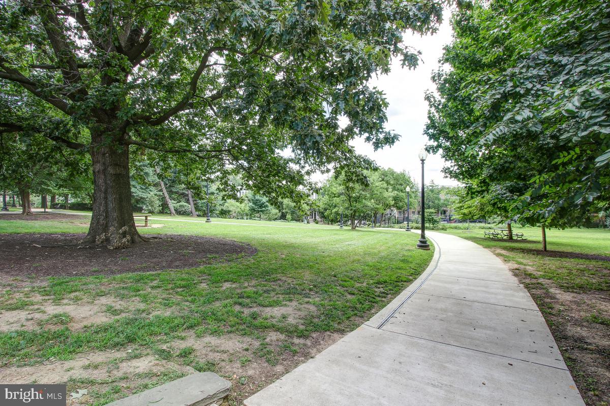 1738 T ST NW #1, WASHINGTON, District Of Columbia 20009, 2 Bedrooms Bedrooms, ,1 BathroomBathrooms,Residential,For sale,1738 T ST NW #1,DCDC2212806 MLS # DCDC2212806