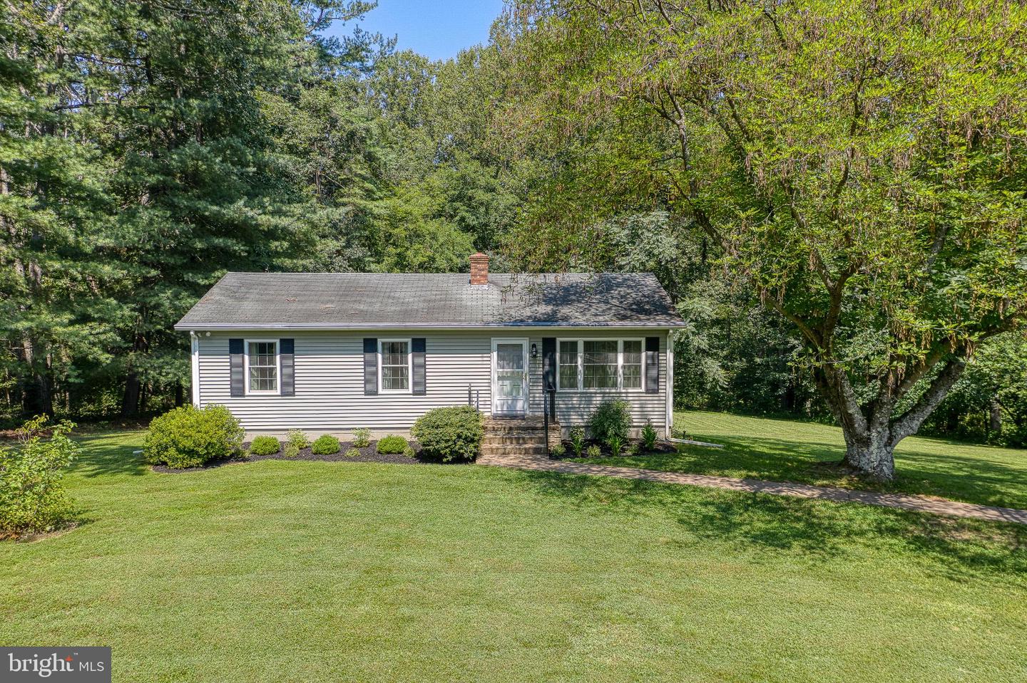 13192 SCOTTS MILL RD, CULPEPER, Virginia 22701, 3 Bedrooms Bedrooms, 7 Rooms Rooms,1 BathroomBathrooms,Residential,For sale,13192 SCOTTS MILL RD,VACU2011126 MLS # VACU2011126