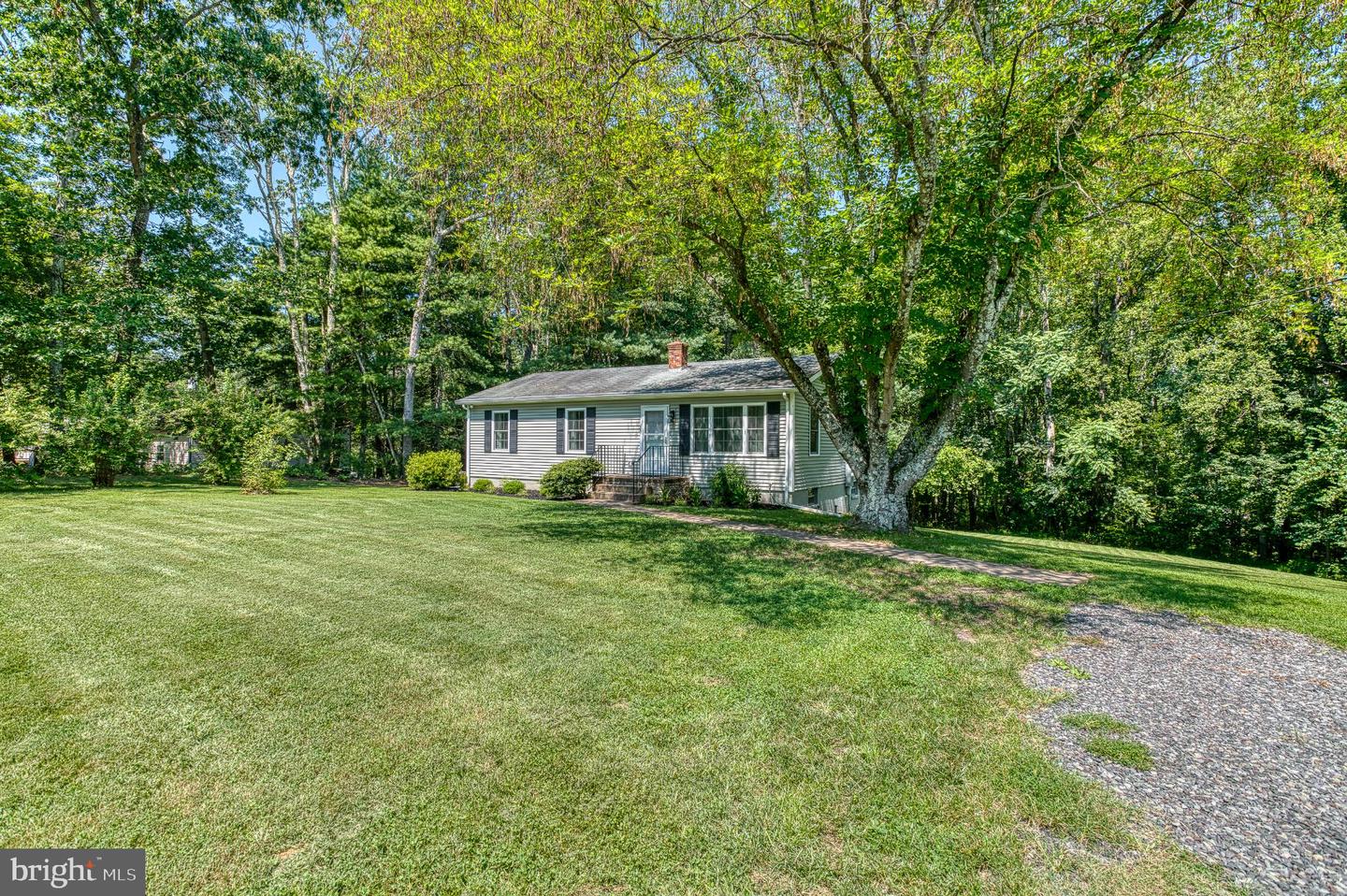 13192 SCOTTS MILL RD, CULPEPER, Virginia 22701, 3 Bedrooms Bedrooms, 7 Rooms Rooms,1 BathroomBathrooms,Residential,For sale,13192 SCOTTS MILL RD,VACU2011126 MLS # VACU2011126