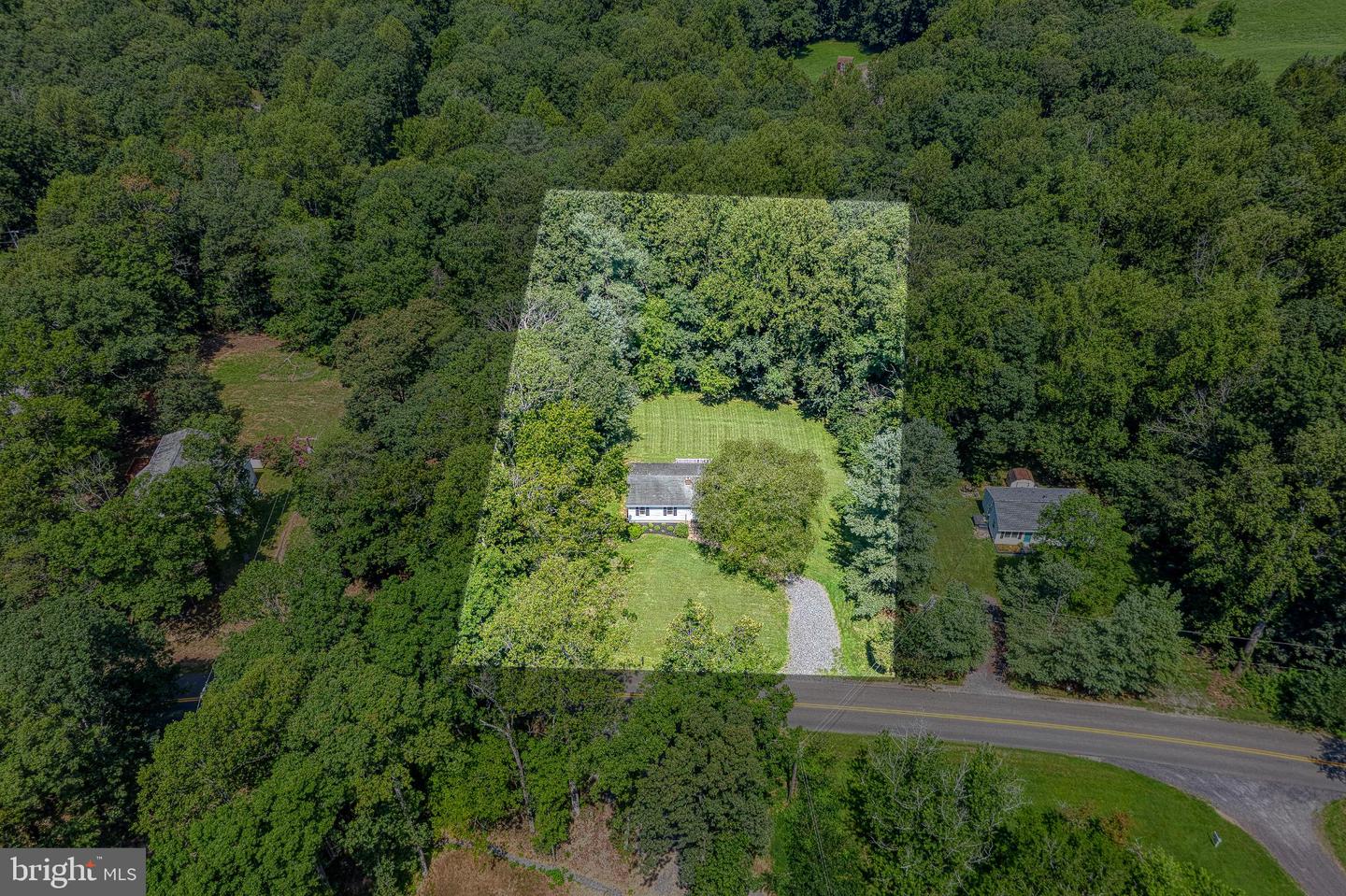 13192 SCOTTS MILL RD, CULPEPER, Virginia 22701, 3 Bedrooms Bedrooms, 7 Rooms Rooms,1 BathroomBathrooms,Residential,For sale,13192 SCOTTS MILL RD,VACU2011126 MLS # VACU2011126