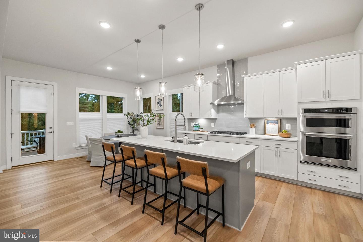 4635 WOOD GLEN RD, FAIRFAX, Virginia 22032, 5 Bedrooms Bedrooms, ,4 BathroomsBathrooms,Residential,For sale,4635 WOOD GLEN RD,VAFX2258362 MLS # VAFX2258362