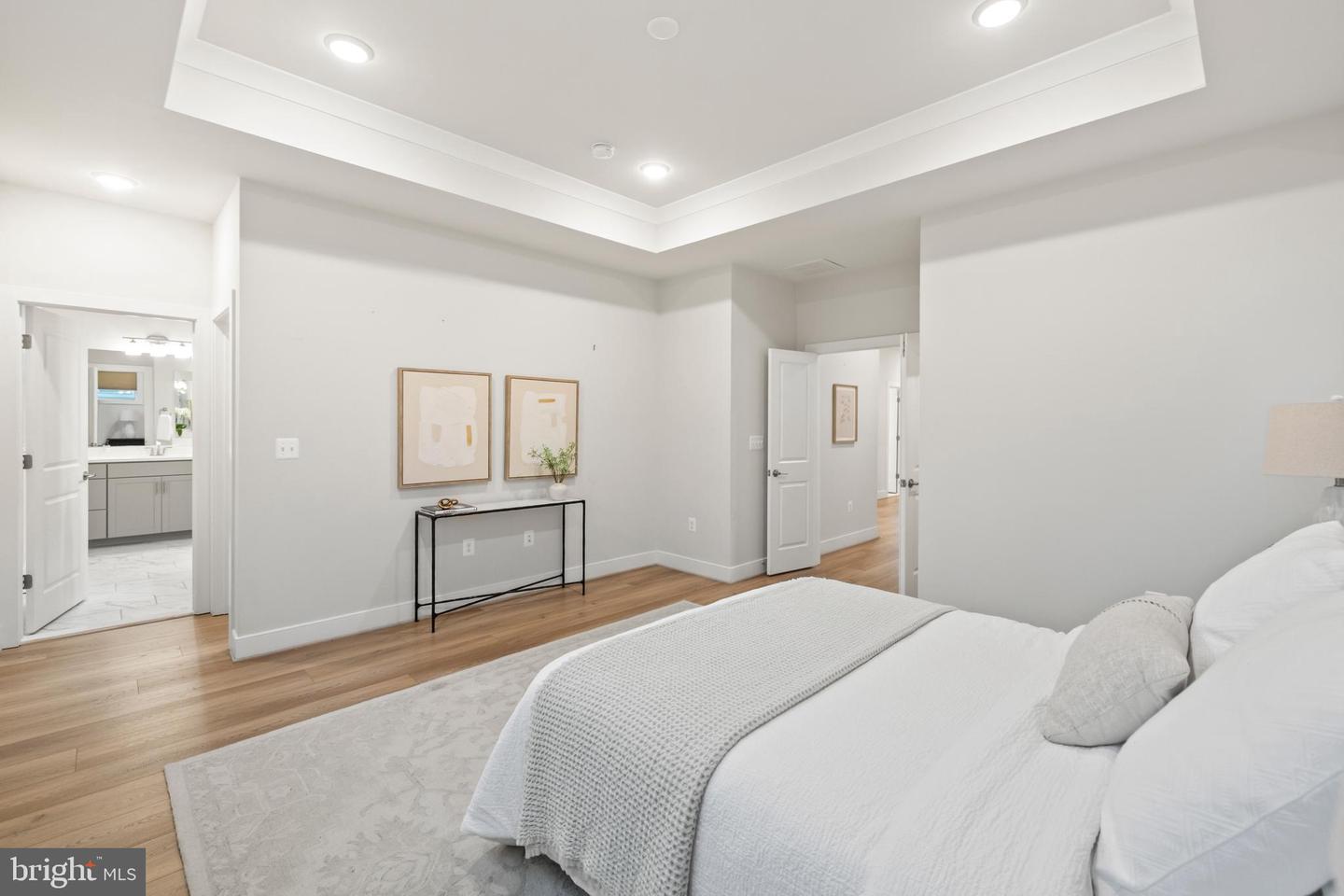 4635 WOOD GLEN RD, FAIRFAX, Virginia 22032, 5 Bedrooms Bedrooms, ,4 BathroomsBathrooms,Residential,For sale,4635 WOOD GLEN RD,VAFX2258362 MLS # VAFX2258362