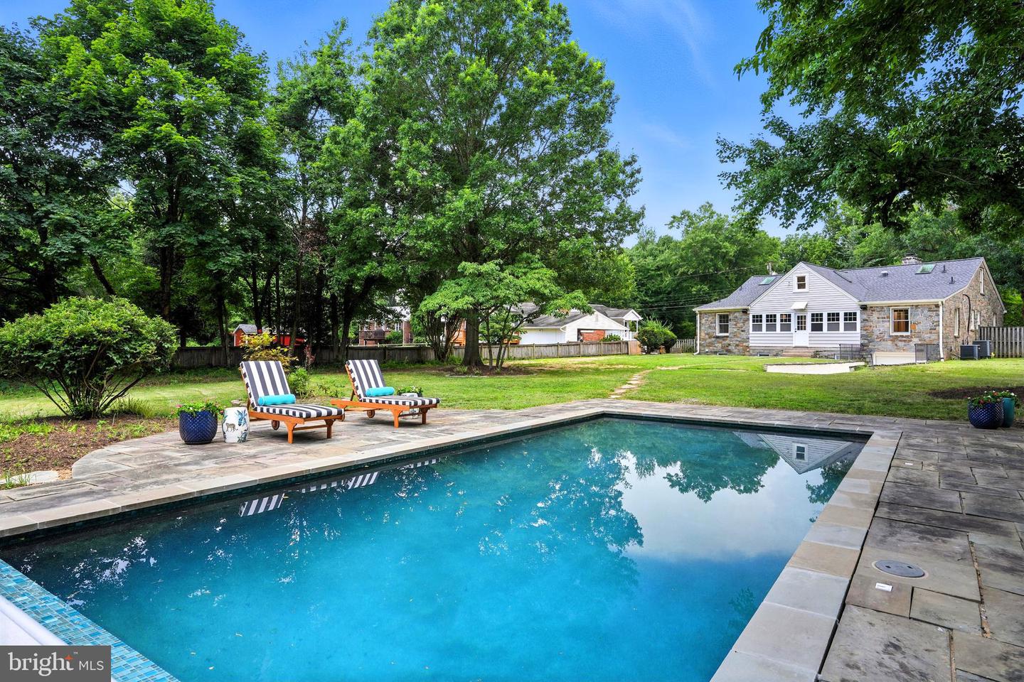4505 PARK RD, ALEXANDRIA, Virginia 22312, 6 Bedrooms Bedrooms, ,4 BathroomsBathrooms,Residential,For sale,4505 PARK RD,VAFX2258372 MLS # VAFX2258372