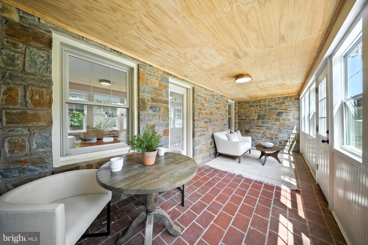 4505 PARK RD, ALEXANDRIA, Virginia 22312, 6 Bedrooms Bedrooms, ,4 BathroomsBathrooms,Residential,For sale,4505 PARK RD,VAFX2258372 MLS # VAFX2258372