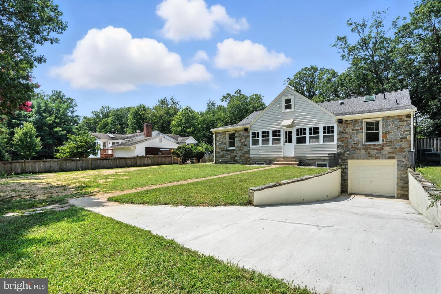 4505 PARK RD, ALEXANDRIA, Virginia 22312, 6 Bedrooms Bedrooms, ,4 BathroomsBathrooms,Residential,For sale,4505 PARK RD,VAFX2258372 MLS # VAFX2258372