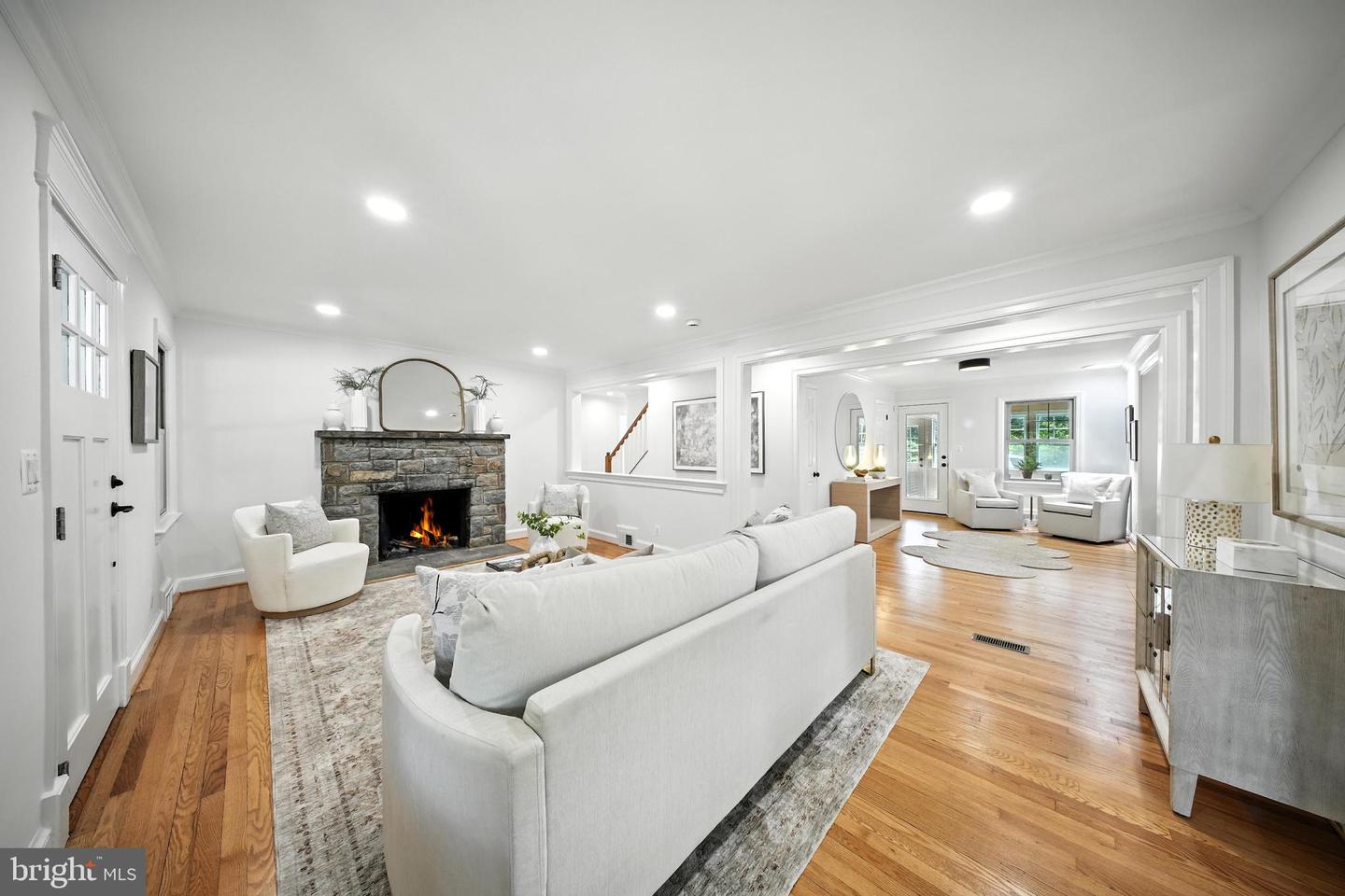 4505 PARK RD, ALEXANDRIA, Virginia 22312, 6 Bedrooms Bedrooms, ,4 BathroomsBathrooms,Residential,For sale,4505 PARK RD,VAFX2258372 MLS # VAFX2258372
