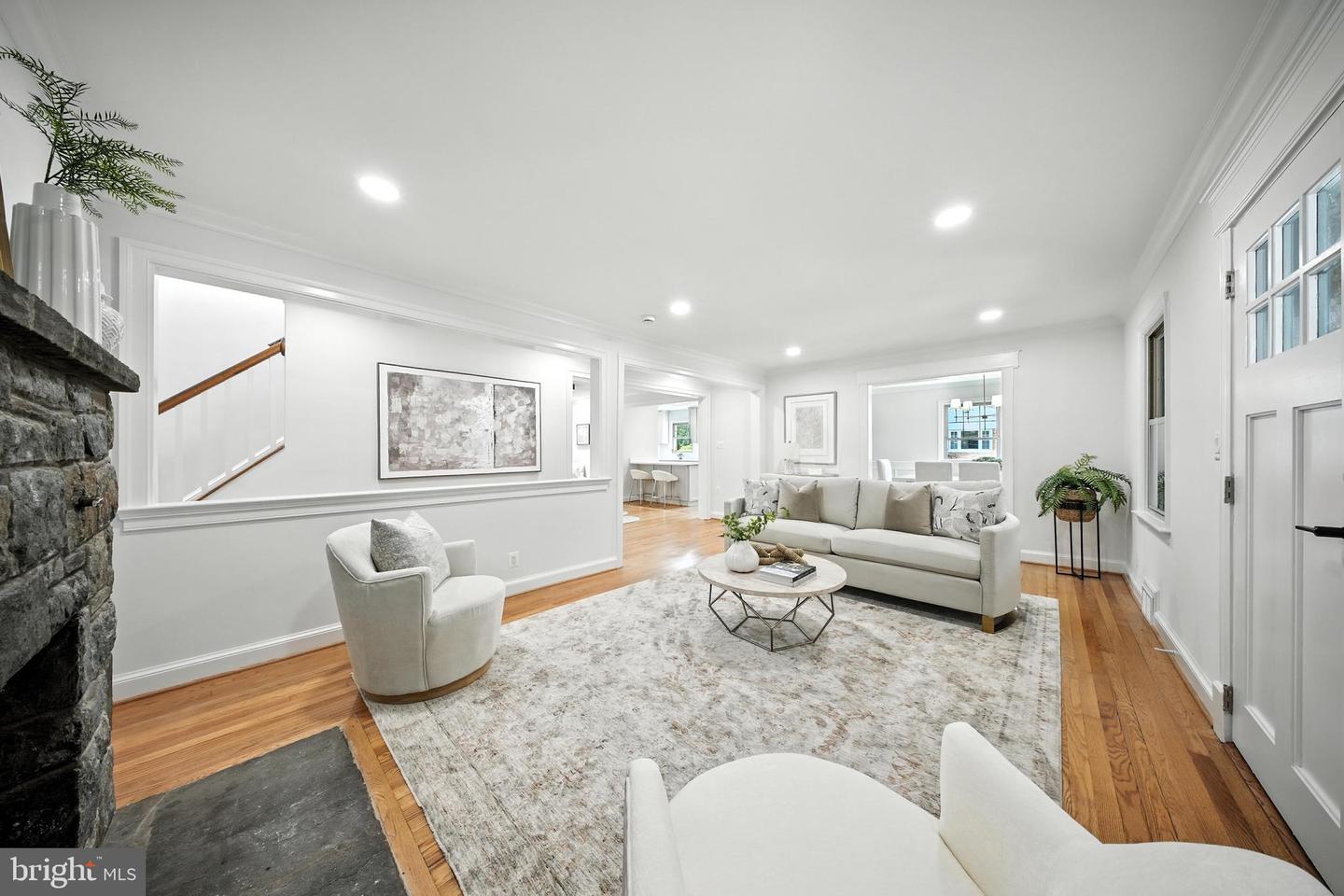 4505 PARK RD, ALEXANDRIA, Virginia 22312, 6 Bedrooms Bedrooms, ,4 BathroomsBathrooms,Residential,For sale,4505 PARK RD,VAFX2258372 MLS # VAFX2258372