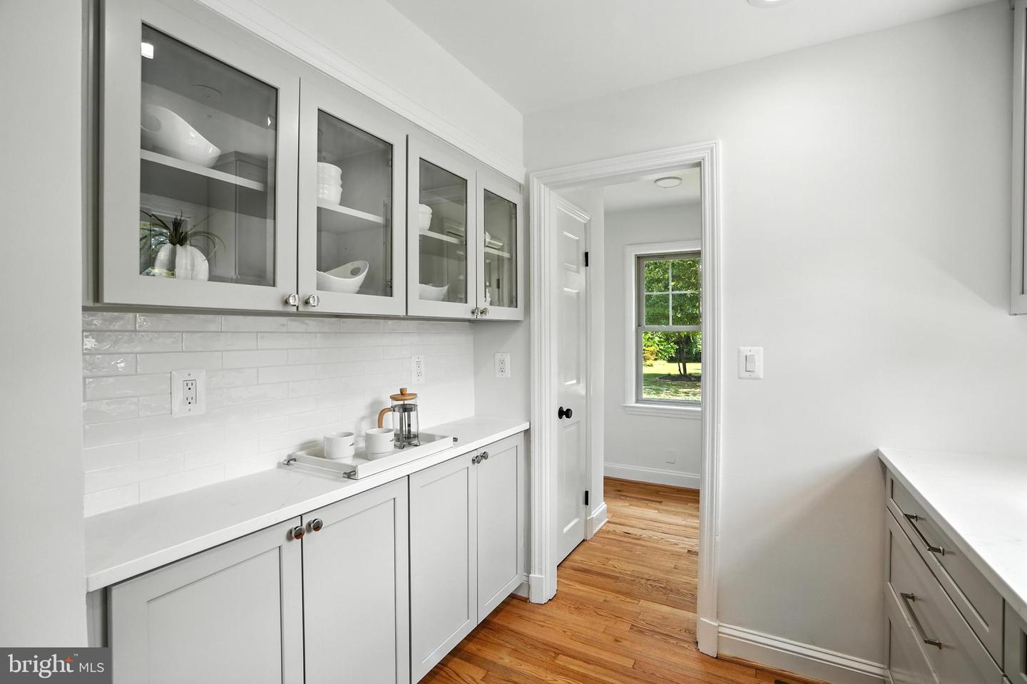 4505 PARK RD, ALEXANDRIA, Virginia 22312, 6 Bedrooms Bedrooms, ,4 BathroomsBathrooms,Residential,For sale,4505 PARK RD,VAFX2258372 MLS # VAFX2258372