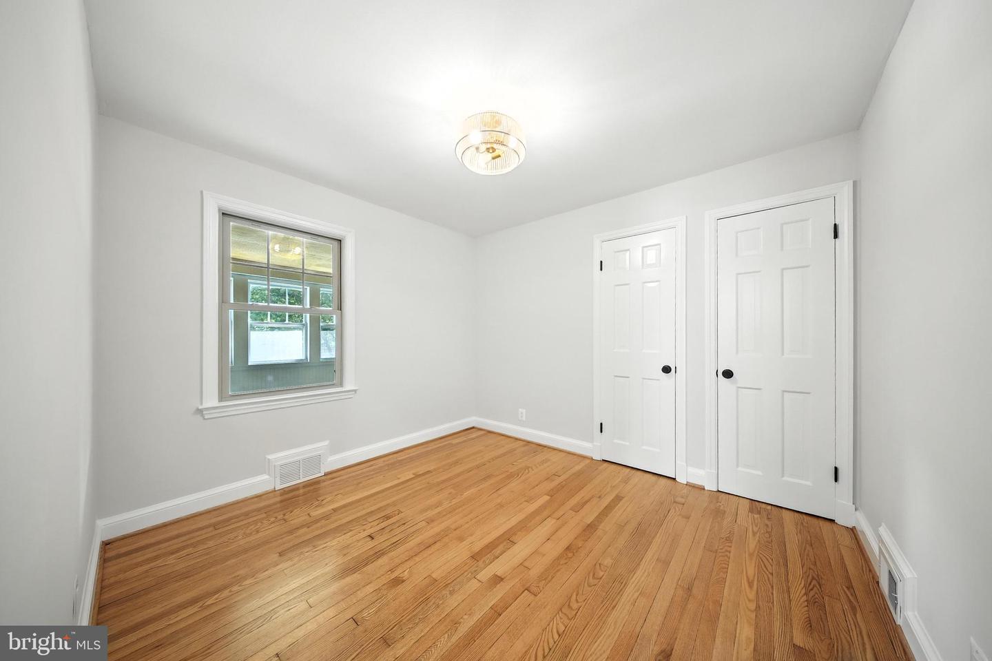 4505 PARK RD, ALEXANDRIA, Virginia 22312, 6 Bedrooms Bedrooms, ,4 BathroomsBathrooms,Residential,For sale,4505 PARK RD,VAFX2258372 MLS # VAFX2258372