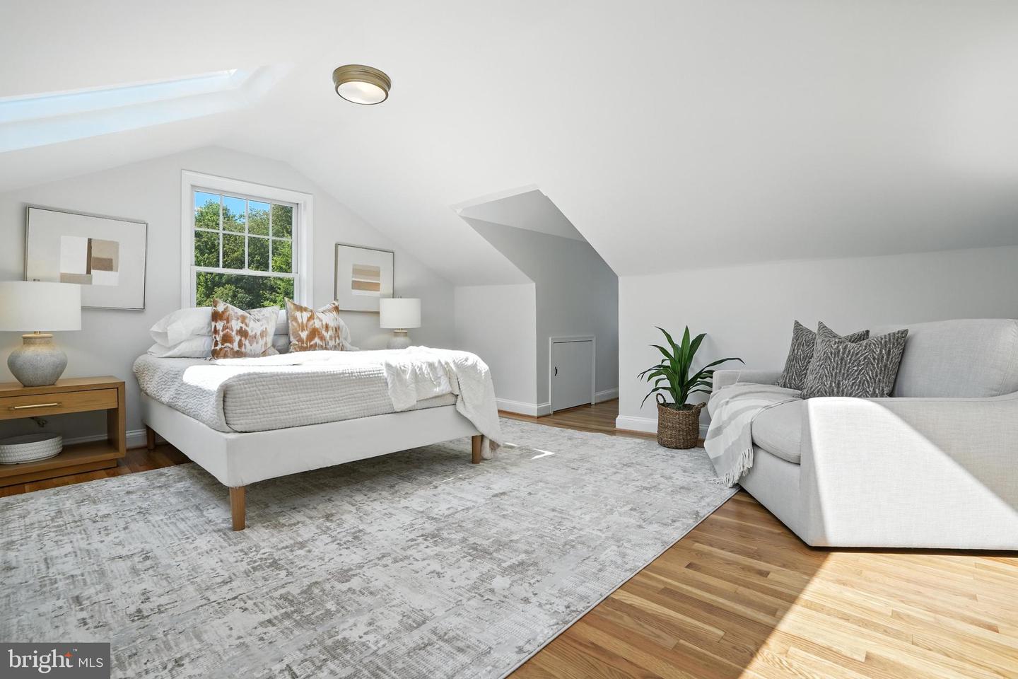 4505 PARK RD, ALEXANDRIA, Virginia 22312, 6 Bedrooms Bedrooms, ,4 BathroomsBathrooms,Residential,For sale,4505 PARK RD,VAFX2258372 MLS # VAFX2258372