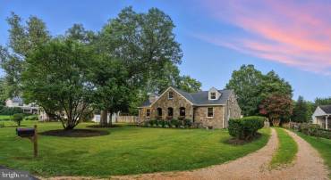 4505 PARK RD, ALEXANDRIA, Virginia 22312, 6 Bedrooms Bedrooms, ,4 BathroomsBathrooms,Residential,For sale,4505 PARK RD,VAFX2258372 MLS # VAFX2258372