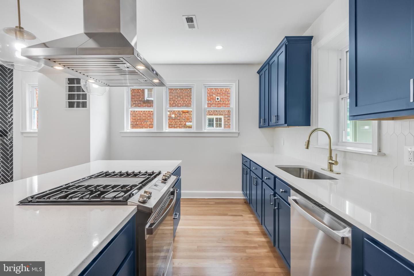 6932 8TH ST NW, WASHINGTON, District Of Columbia 20012, 4 Bedrooms Bedrooms, ,3 BathroomsBathrooms,Residential,For sale,6932 8TH ST NW,DCDC2212836 MLS # DCDC2212836