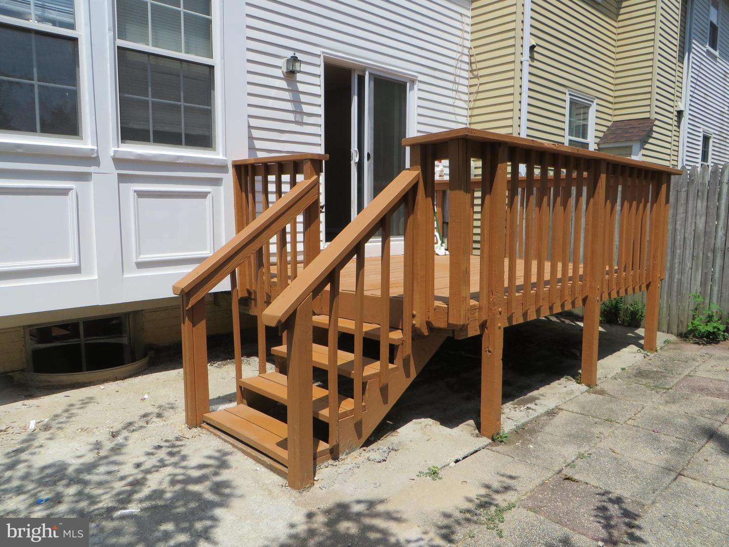 6998 ADMETUS CT, ALEXANDRIA, Virginia 22315, 3 Bedrooms Bedrooms, ,3 BathroomsBathrooms,Residential,For sale,6998 ADMETUS CT,VAFX2258382 MLS # VAFX2258382