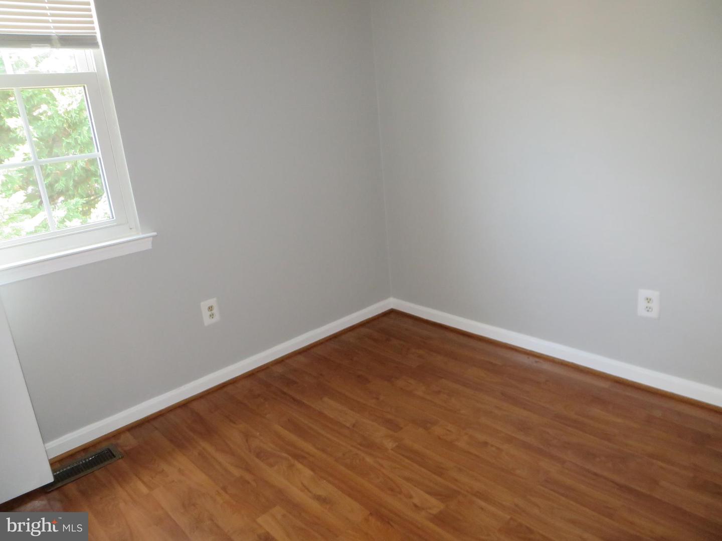 6998 ADMETUS CT, ALEXANDRIA, Virginia 22315, 3 Bedrooms Bedrooms, ,3 BathroomsBathrooms,Residential,For sale,6998 ADMETUS CT,VAFX2258382 MLS # VAFX2258382