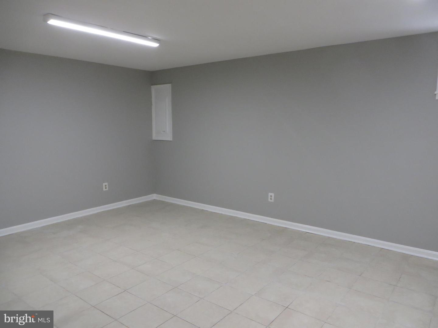 6998 ADMETUS CT, ALEXANDRIA, Virginia 22315, 3 Bedrooms Bedrooms, ,3 BathroomsBathrooms,Residential,For sale,6998 ADMETUS CT,VAFX2258382 MLS # VAFX2258382