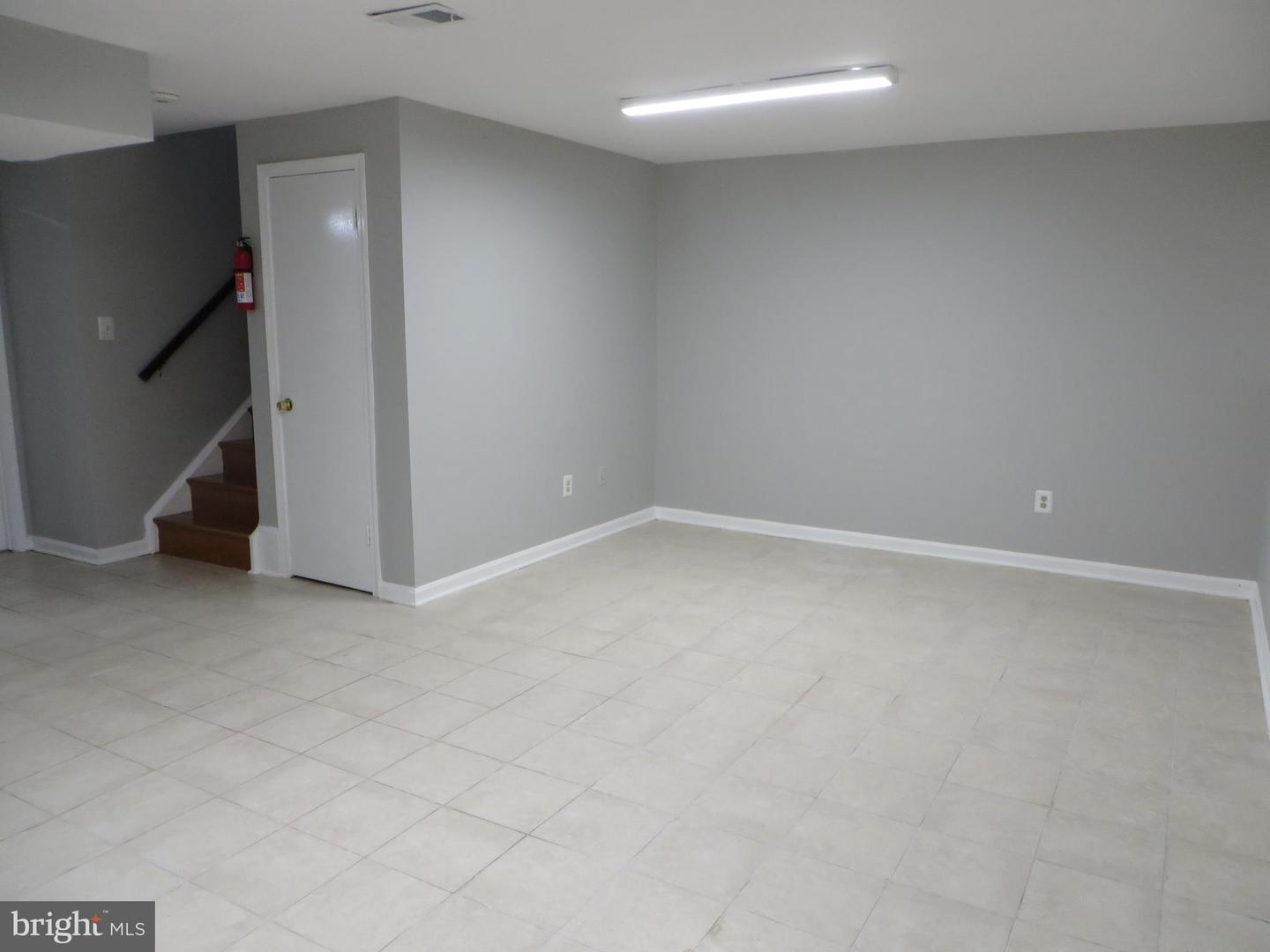 6998 ADMETUS CT, ALEXANDRIA, Virginia 22315, 3 Bedrooms Bedrooms, ,3 BathroomsBathrooms,Residential,For sale,6998 ADMETUS CT,VAFX2258382 MLS # VAFX2258382