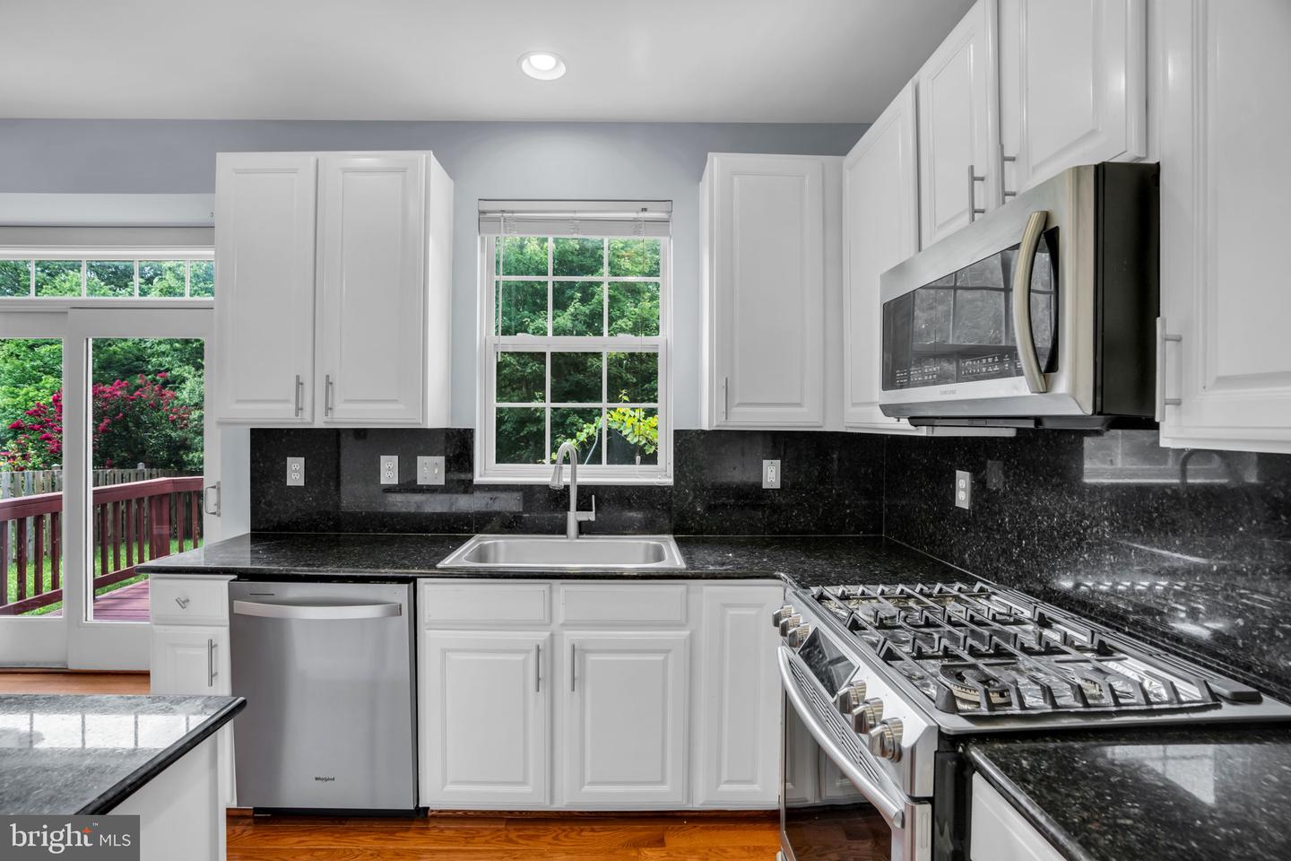 8142 TENBROOK DR, GAINESVILLE, Virginia 20155, 4 Bedrooms Bedrooms, ,3 BathroomsBathrooms,Residential,For sale,8142 TENBROOK DR,VAPW2100344 MLS # VAPW2100344