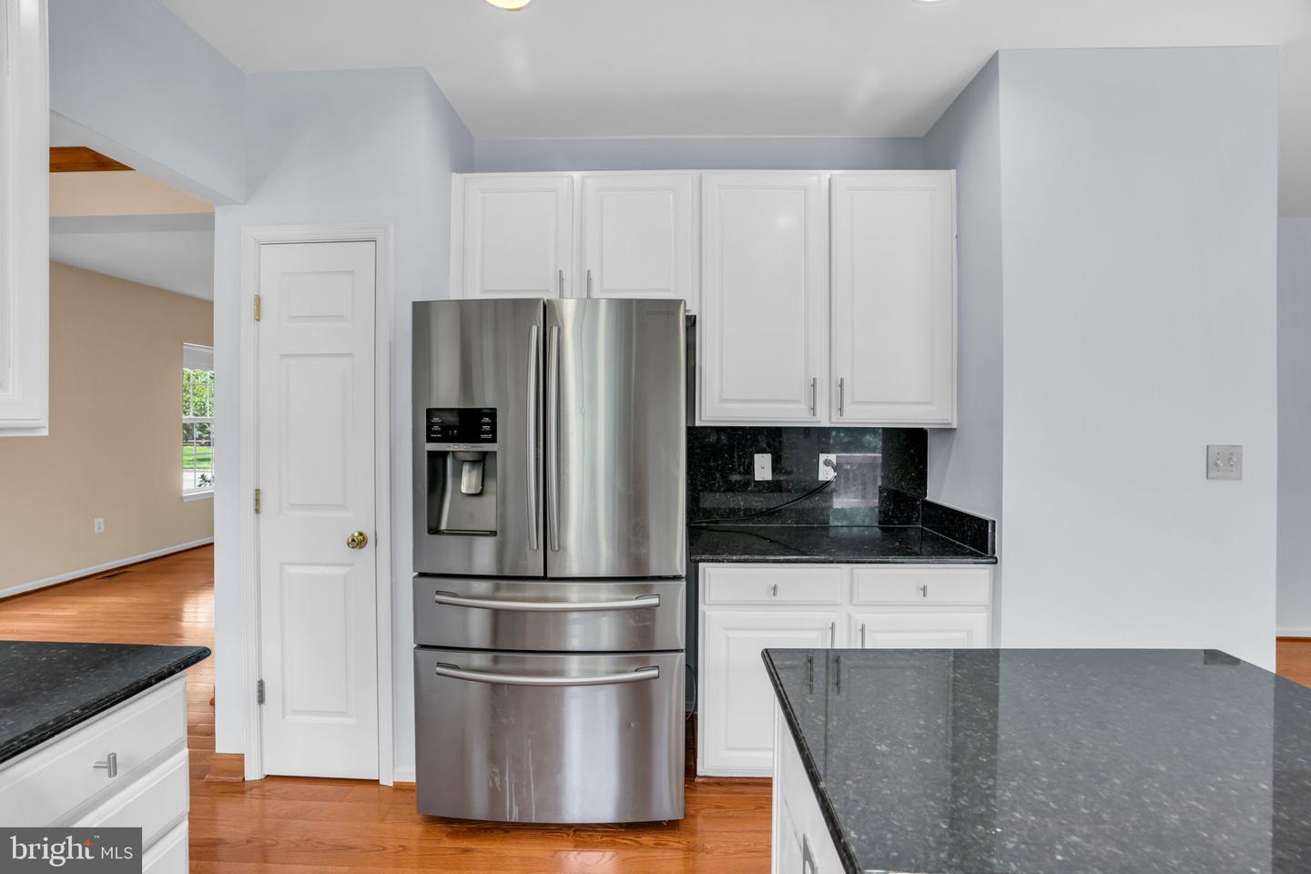 8142 TENBROOK DR, GAINESVILLE, Virginia 20155, 4 Bedrooms Bedrooms, ,3 BathroomsBathrooms,Residential,For sale,8142 TENBROOK DR,VAPW2100344 MLS # VAPW2100344
