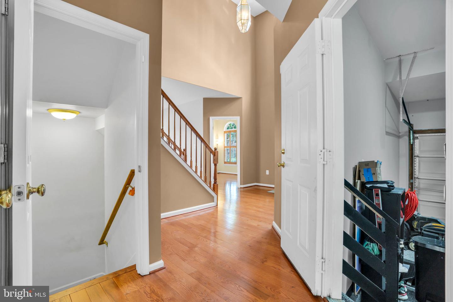 8142 TENBROOK DR, GAINESVILLE, Virginia 20155, 4 Bedrooms Bedrooms, ,3 BathroomsBathrooms,Residential,For sale,8142 TENBROOK DR,VAPW2100344 MLS # VAPW2100344