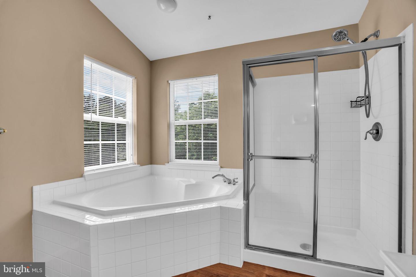 8142 TENBROOK DR, GAINESVILLE, Virginia 20155, 4 Bedrooms Bedrooms, ,3 BathroomsBathrooms,Residential,For sale,8142 TENBROOK DR,VAPW2100344 MLS # VAPW2100344