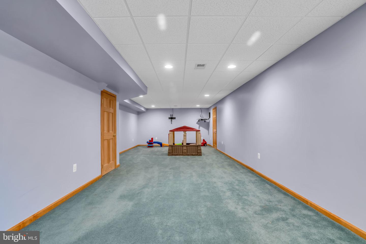 8142 TENBROOK DR, GAINESVILLE, Virginia 20155, 4 Bedrooms Bedrooms, ,3 BathroomsBathrooms,Residential,For sale,8142 TENBROOK DR,VAPW2100344 MLS # VAPW2100344