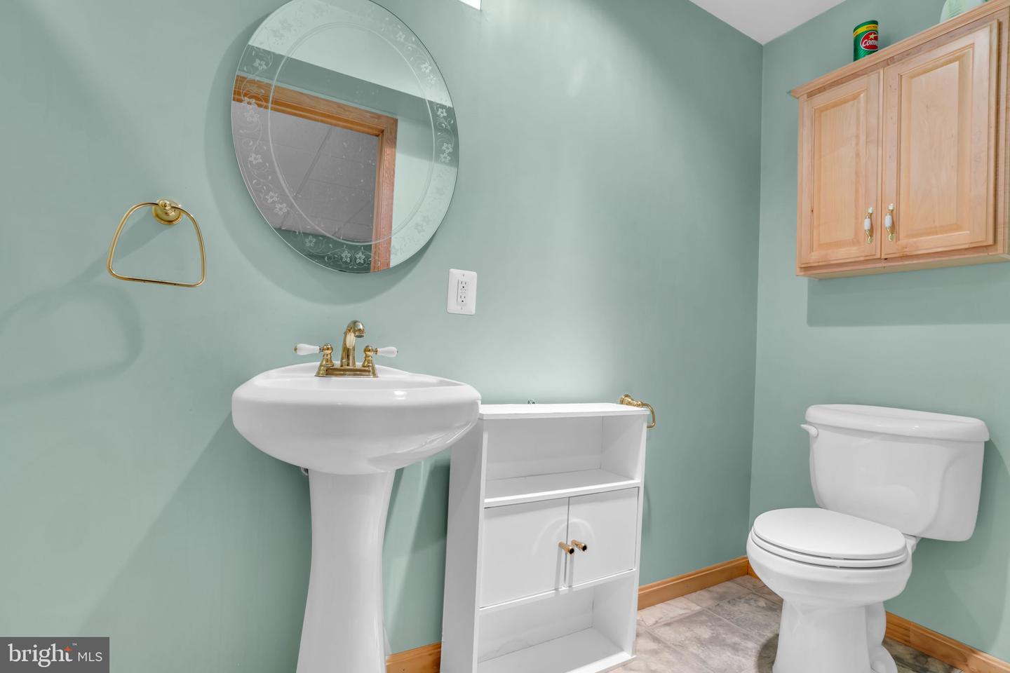 8142 TENBROOK DR, GAINESVILLE, Virginia 20155, 4 Bedrooms Bedrooms, ,3 BathroomsBathrooms,Residential,For sale,8142 TENBROOK DR,VAPW2100344 MLS # VAPW2100344